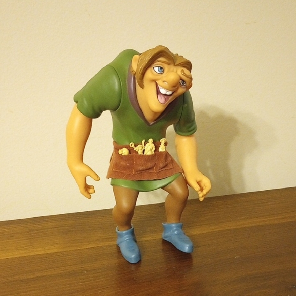 Disney Hunchback Of Notre Dame Quasimodo Large Action Figure